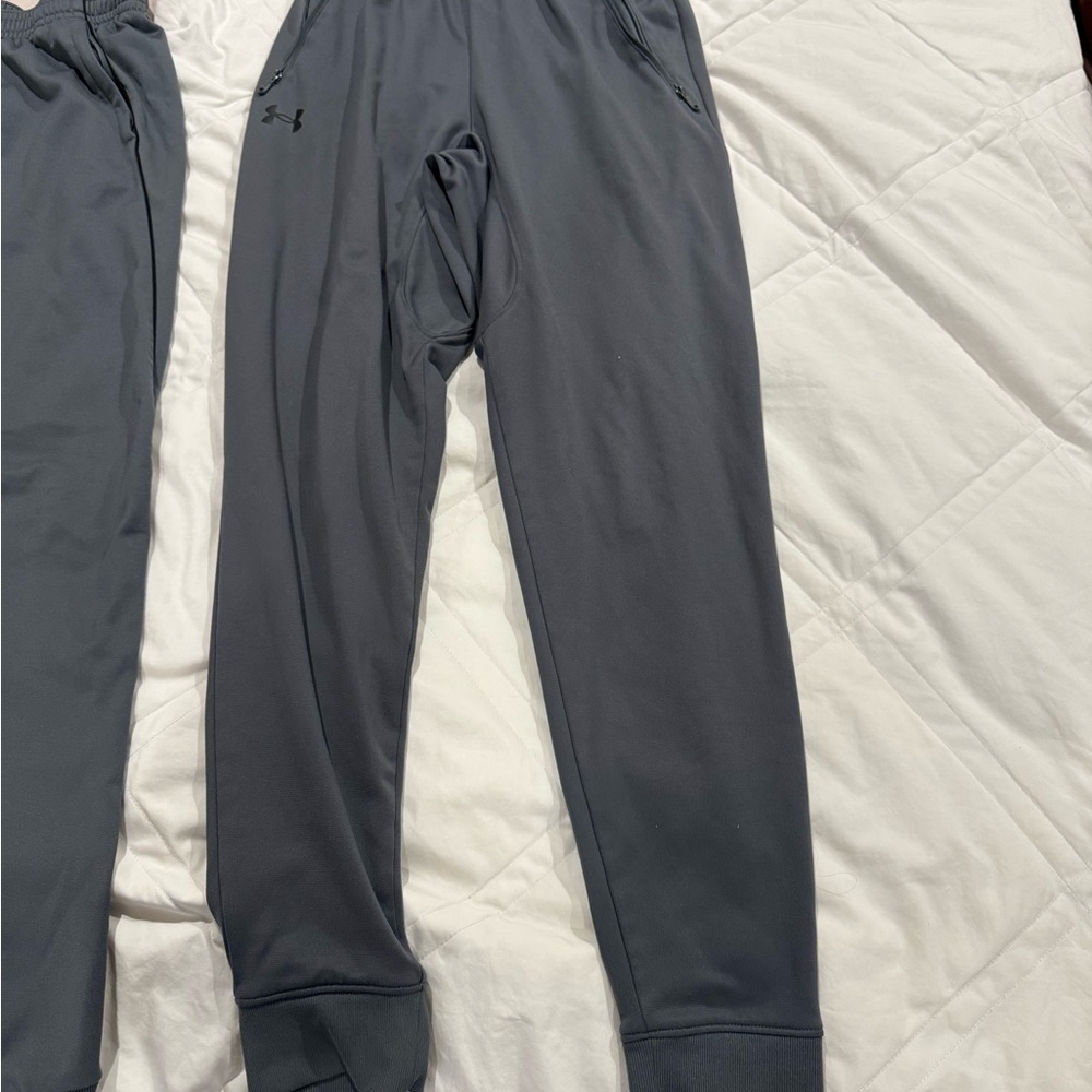 4 pairs of used Under Armour, addidas Sweatpants